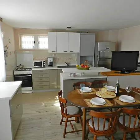 House Damir *