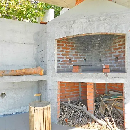 House Damir Holiday home Pisak